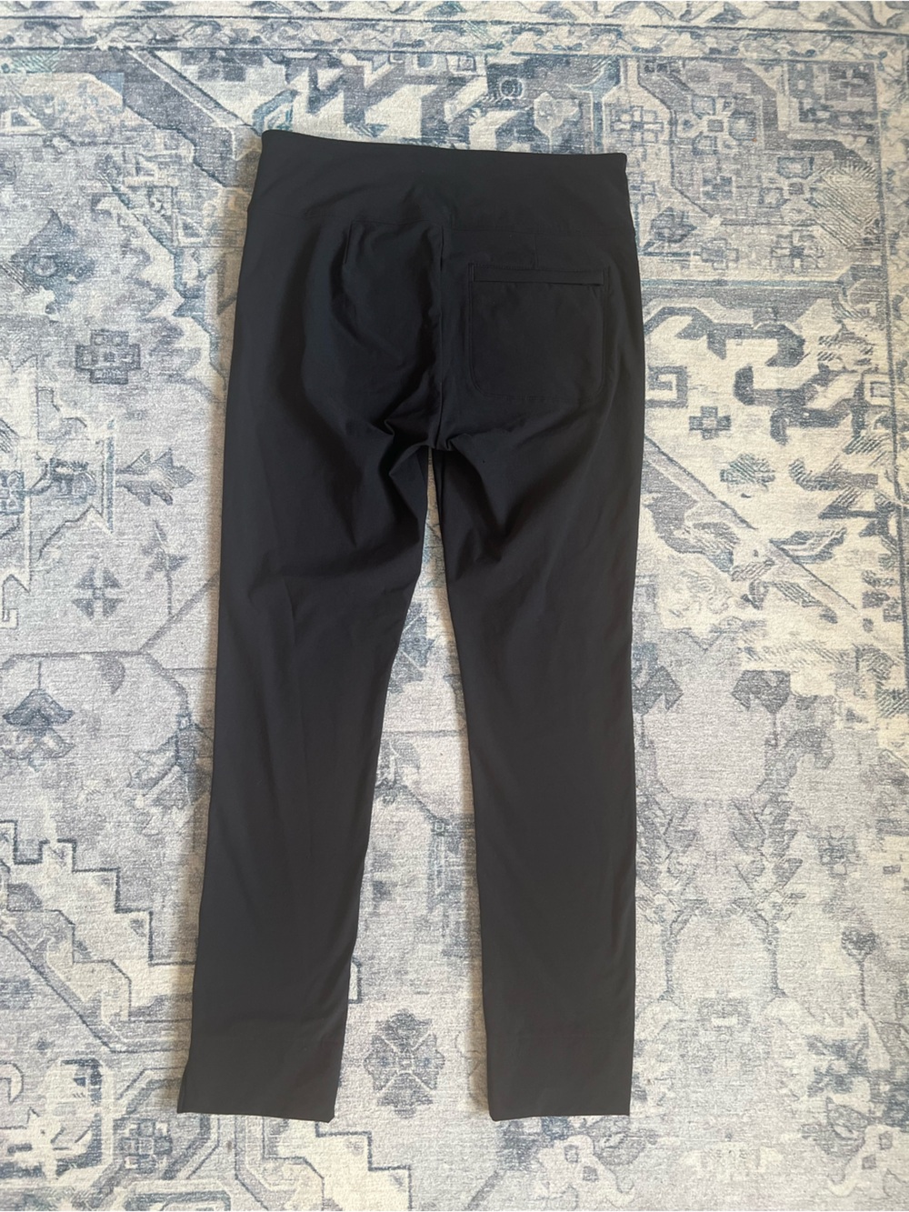 Athleta Wander Slim Ankle Pants Black Size 6 - Picture 3 of 4